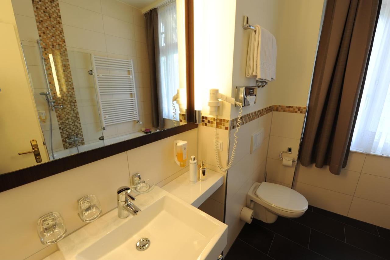 Best Western Hotel Kaiserhof Bonn Exterior photo