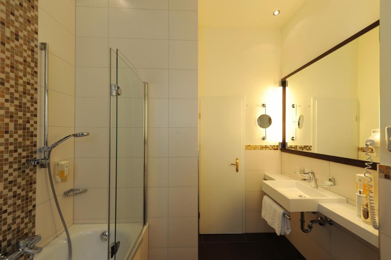 Best Western Hotel Kaiserhof Bonn Exterior photo
